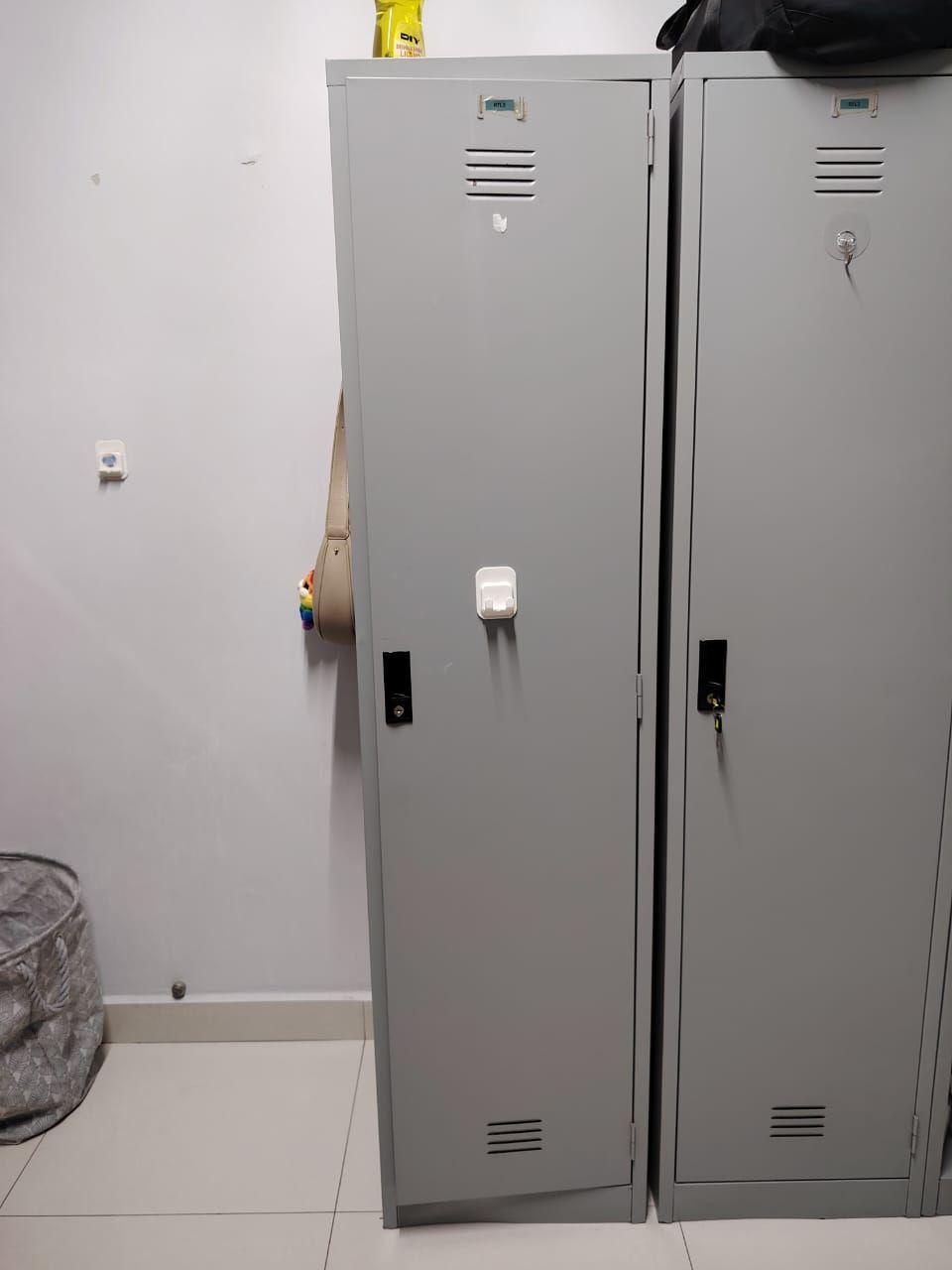 Metal Locker Cabinet with Single Door
