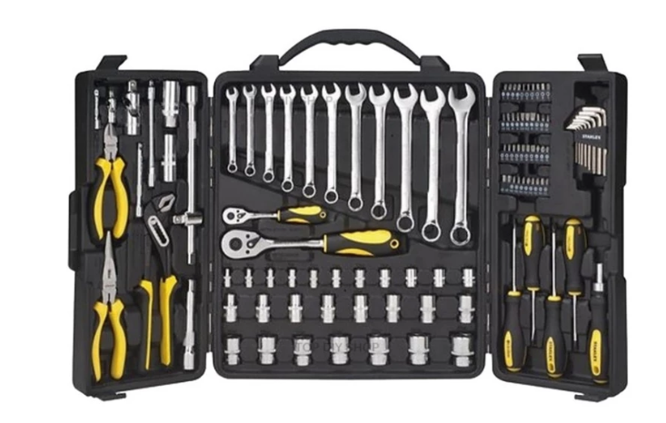 Stanley 110PC MULTI TOOL SET