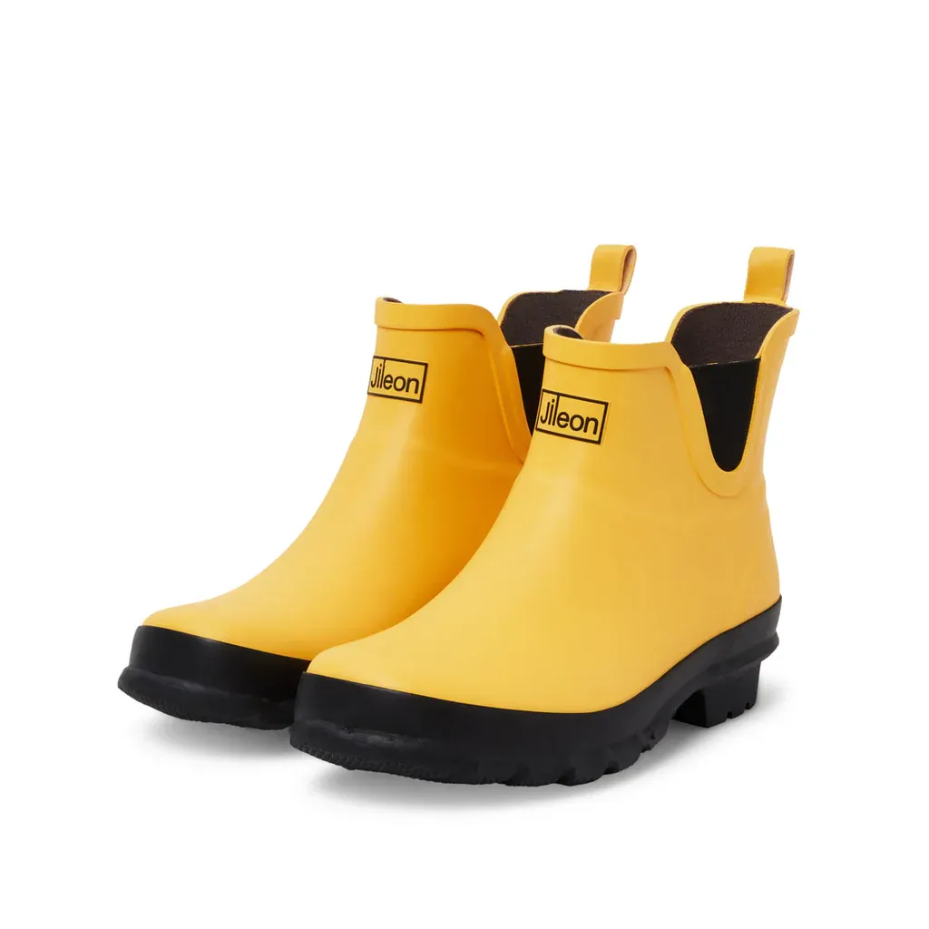 yellow rain boot with 42cm height